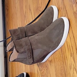 Paola wedge sneakers size 8.5 worn once